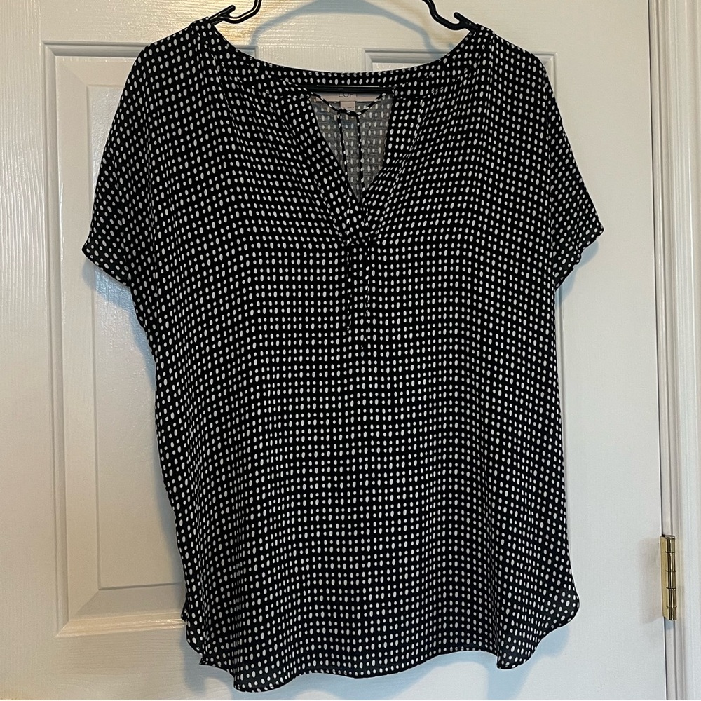LOFT Black and White Patterned Blouse